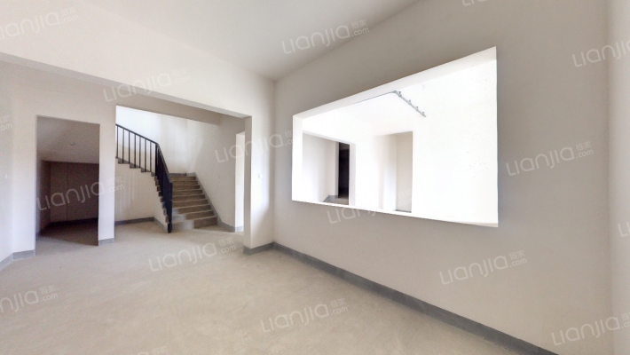 龙湖舜山府二手房实景图