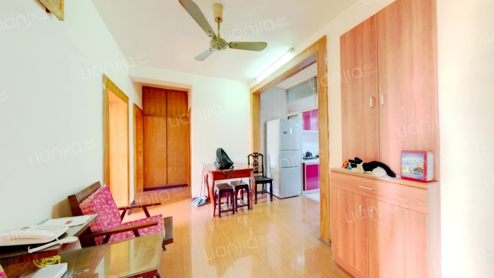 西流湾8号小区二手房实景图