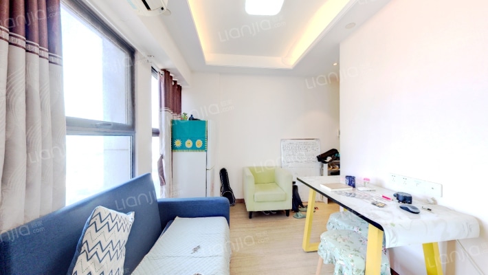 御湖国际二手房实景图