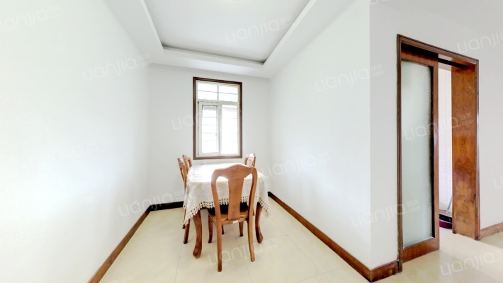 进香河10-16（双号）二手房实景图