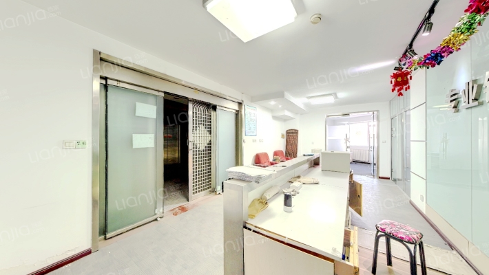 华姿国际大厦二手房实景图