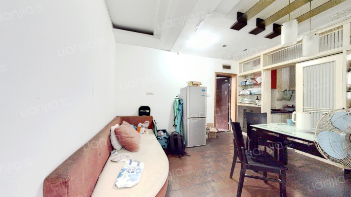 雅居苑二手房实景图