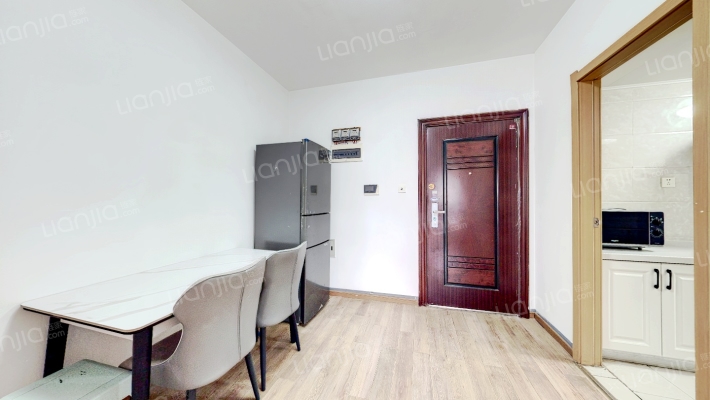 晓村和苑东二手房实景图