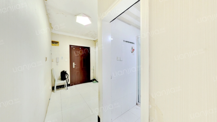 爱博一村二手房实景图