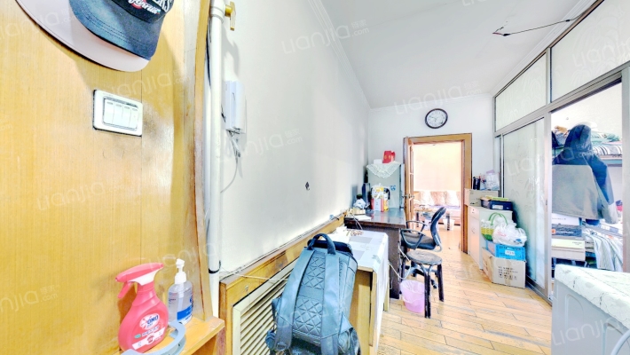 地矿花园二手房实景图