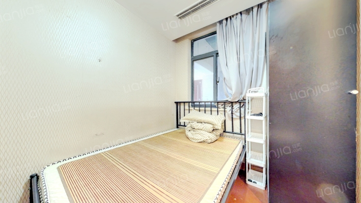 天城府二手房实景图