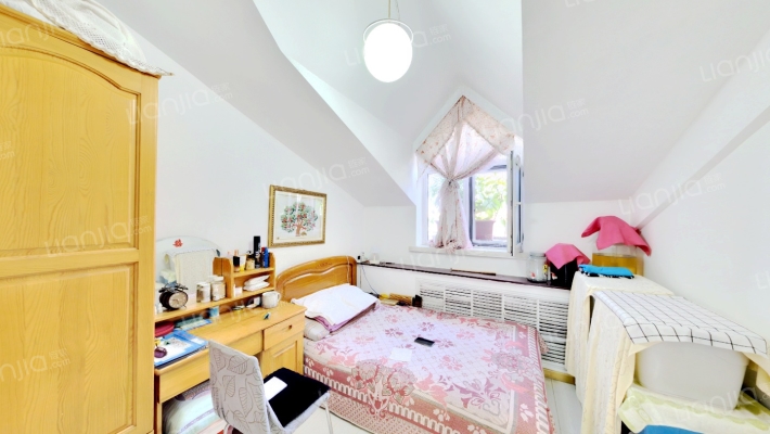 城东新居B区二手房实景图