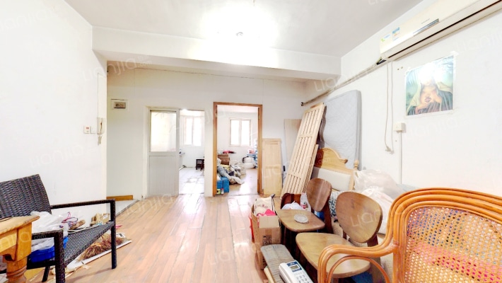 碧虹苑二手房实景图