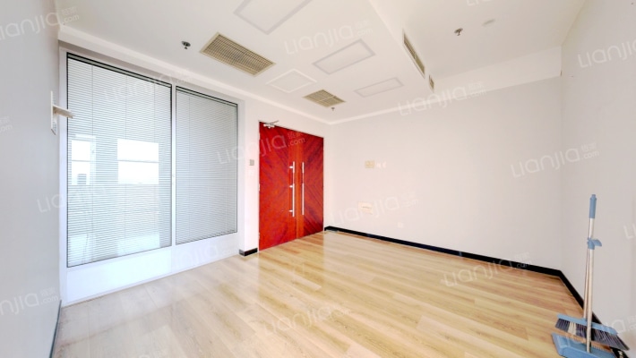 华新国际商务大厦二手房实景图