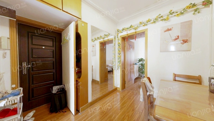 辽阳西路71、79、83号二手房实景图