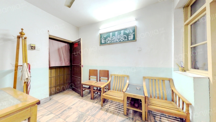 商阜新村二手房实景图