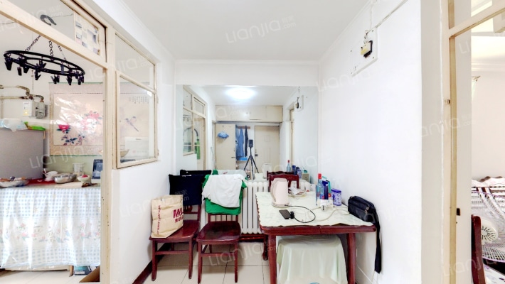 康定里二手房实景图