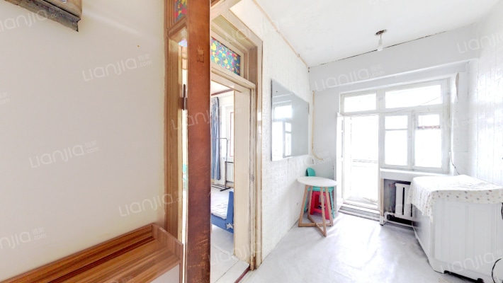 顺通社区二手房实景图