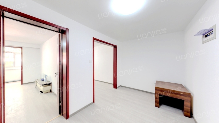 雅环里二手房实景图