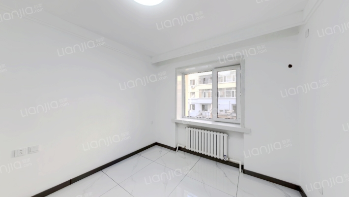 颐园街二手房实景图