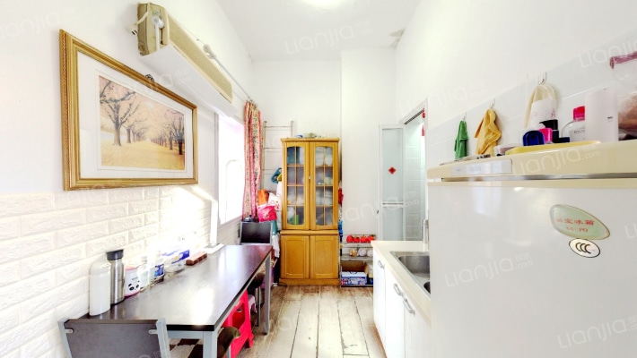 积余里二手房实景图