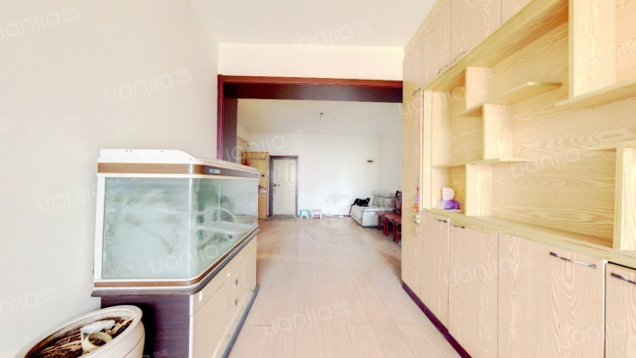 健康路二手房实景图