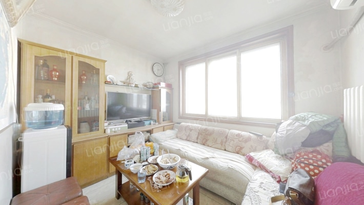 东方小区二手房实景图