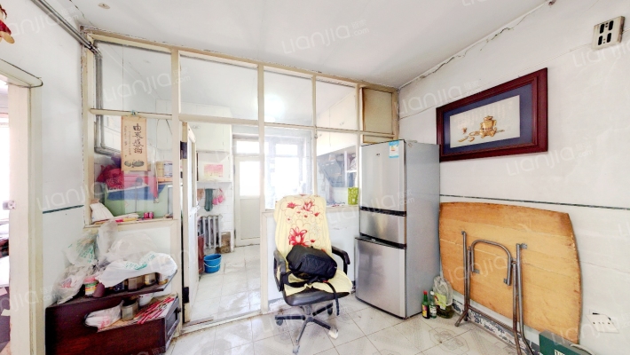 师大家属楼二手房实景图