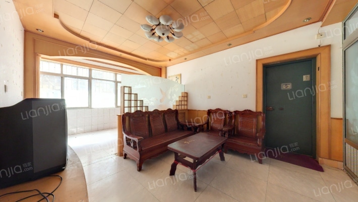 东关小区二手房实景图