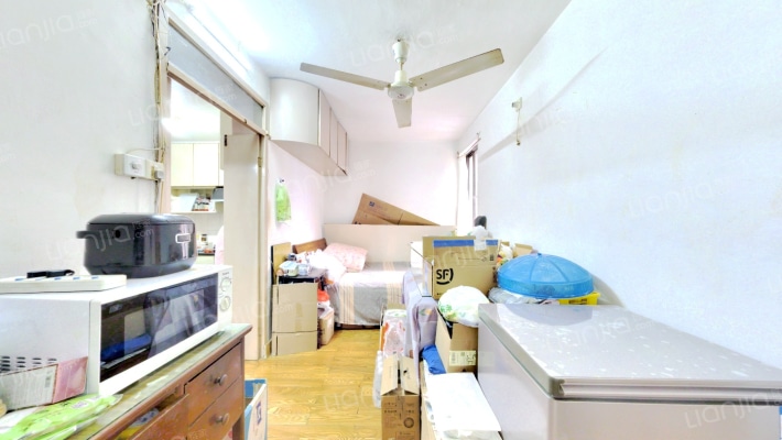 新泾路120弄二手房实景图