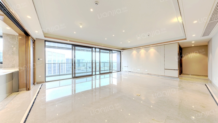 海潮望月城二手房实景图