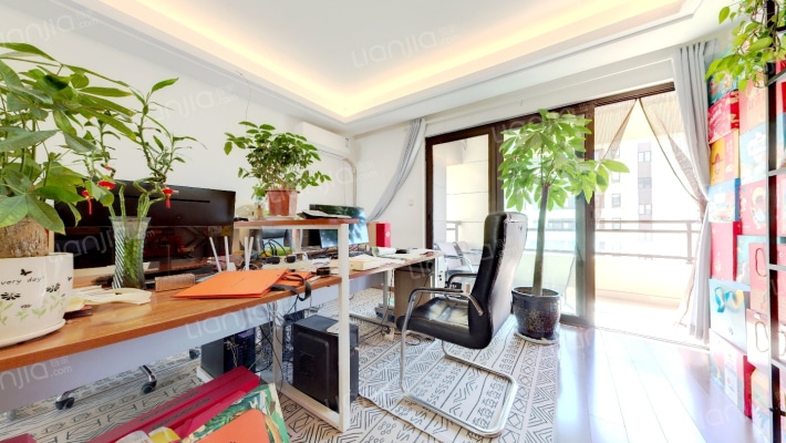 万科紫台紫馨苑二手房实景图