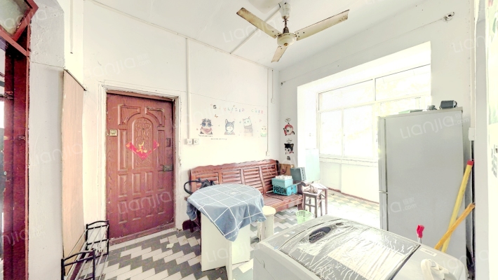 响水路二手房实景图