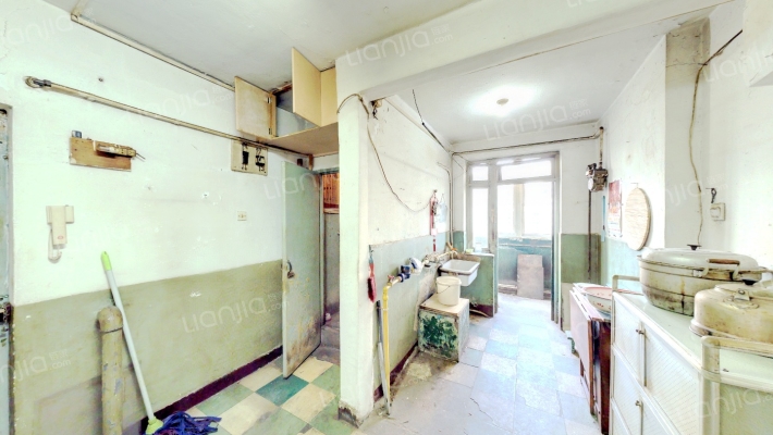 华记里二手房实景图