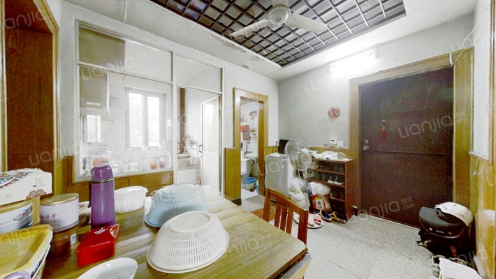 泰山花苑二手房实景图