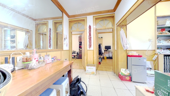 尖岭小区二手房实景图