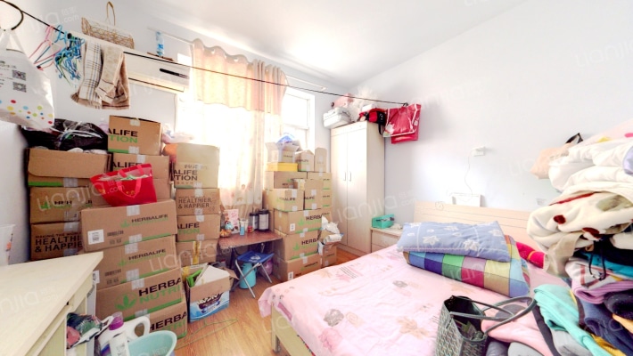 燕凤小区南区二手房实景图