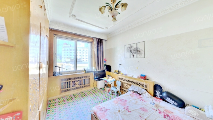 府林里街二手房实景图