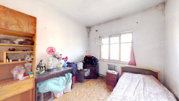 新发小区B区二手房实景图