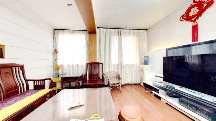 东兴花园二手房实景图