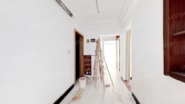 高云岭村二手房实景图