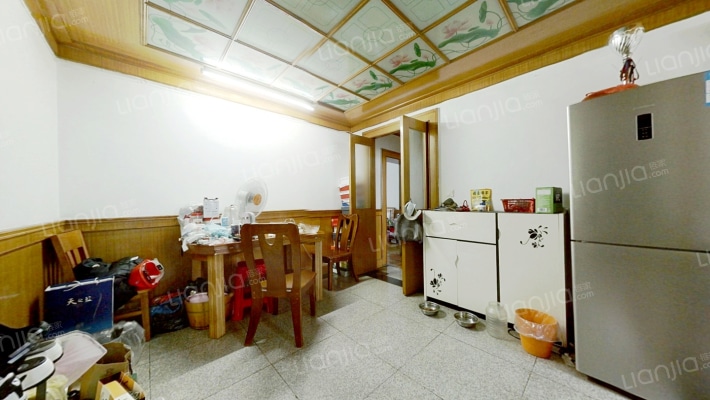 叙成里二手房实景图