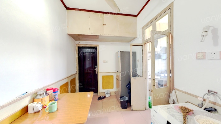 三角地小区二手房实景图