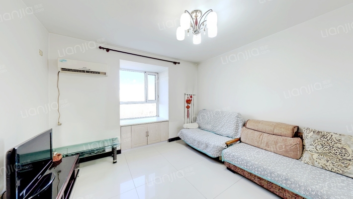 临月里二手房实景图