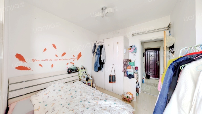 香港中路143号二手房实景图