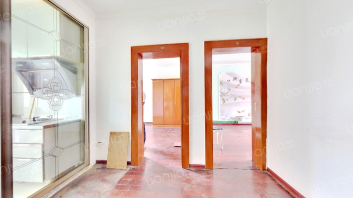 省电家属小区二手房实景图