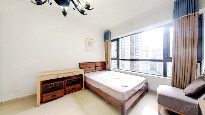 中粮鸿云二手房实景图