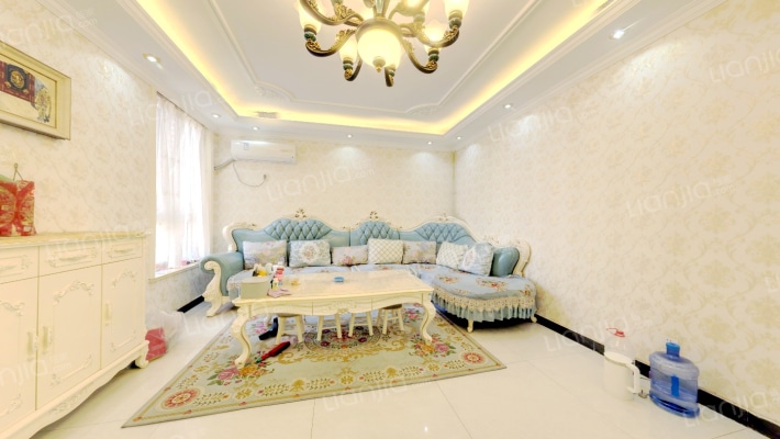 东方花园二手房实景图