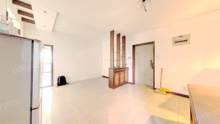 均隆街61号二手房实景图