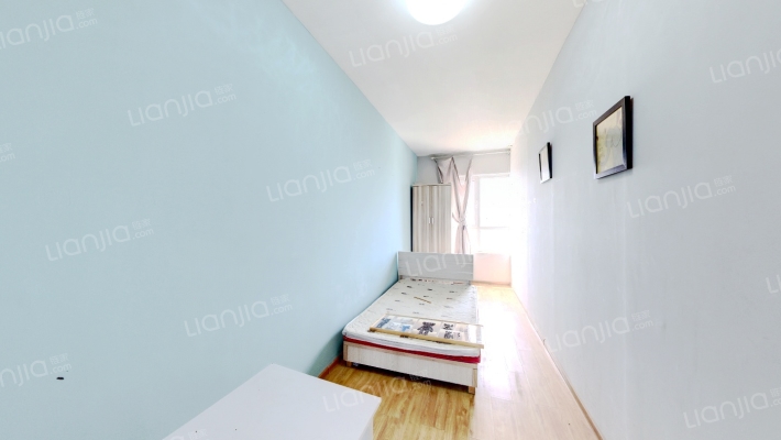 保利中心二区二手房实景图