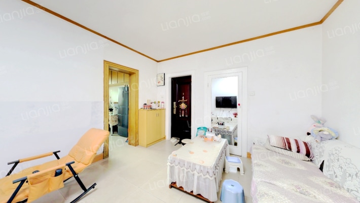 东风小区二手房实景图