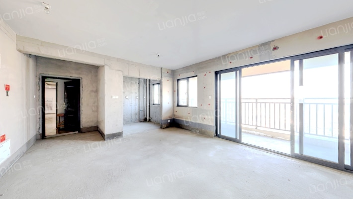 中粮鸿云二手房实景图