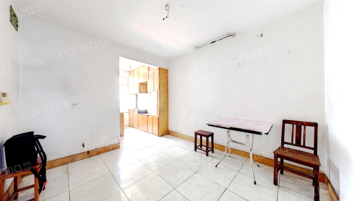 潮鸣苑二手房实景图