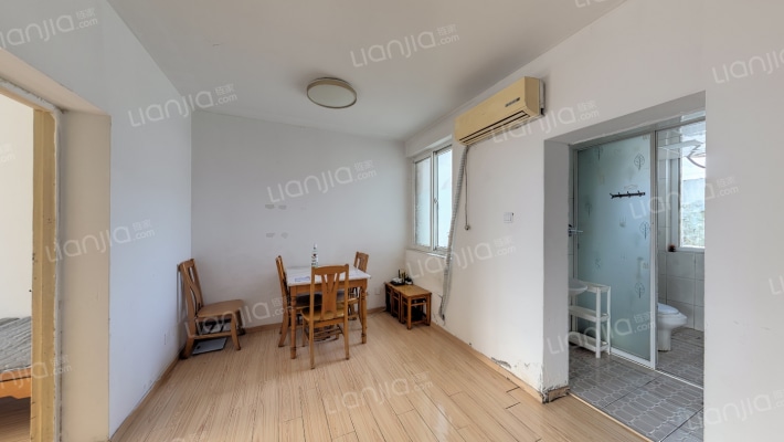 晓山北村二手房实景图