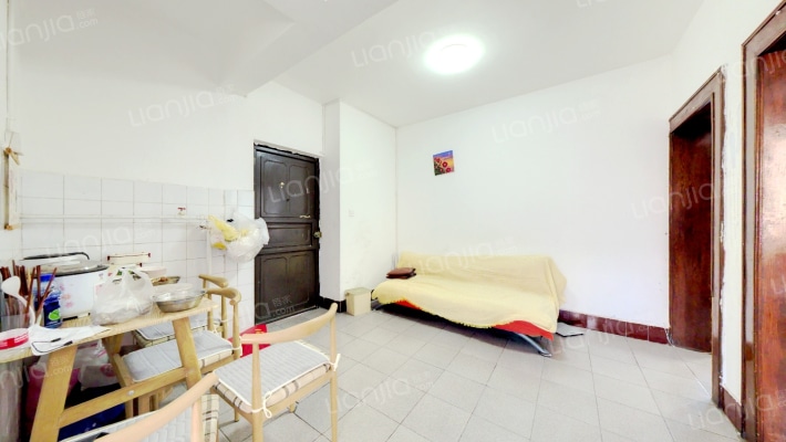 新鸿一区二手房实景图